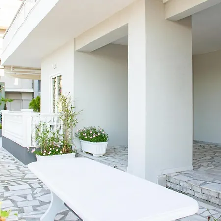 Rodon Apartamento Paralía