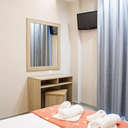 アパート Rodon *